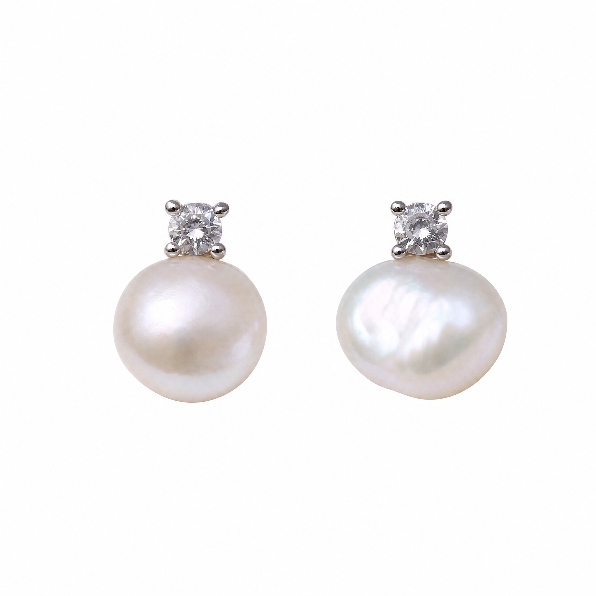 Luma Baroque Pearl Stud Earrings