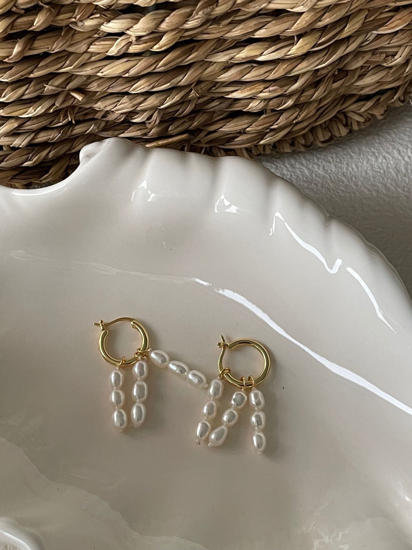 Boucles d'oreilles créoles Pearl Cascade
